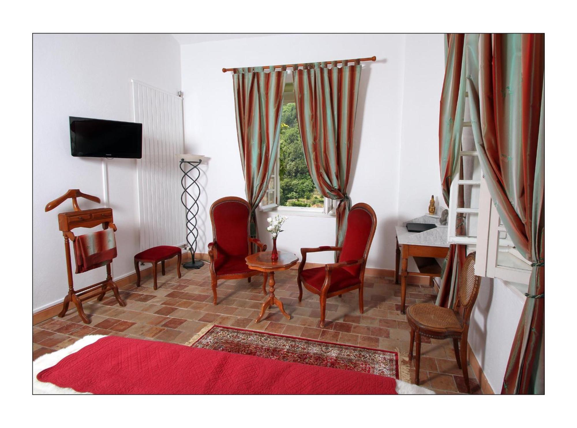 Villa Aimee Luxury Apartments With Heated Pool Vals-les-Bains Pokoj fotografie