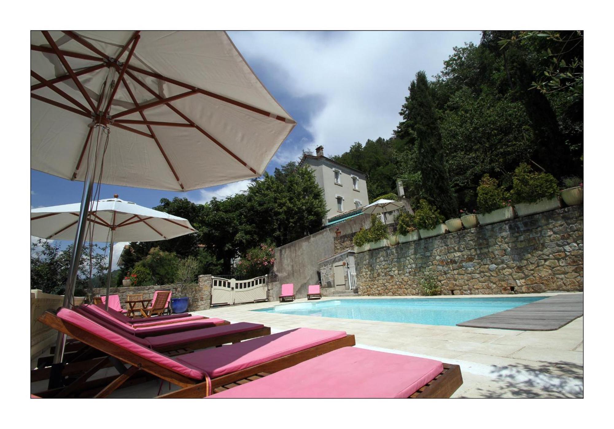 Villa Aimee Luxury Apartments With Heated Pool Vals-les-Bains Exteriér fotografie