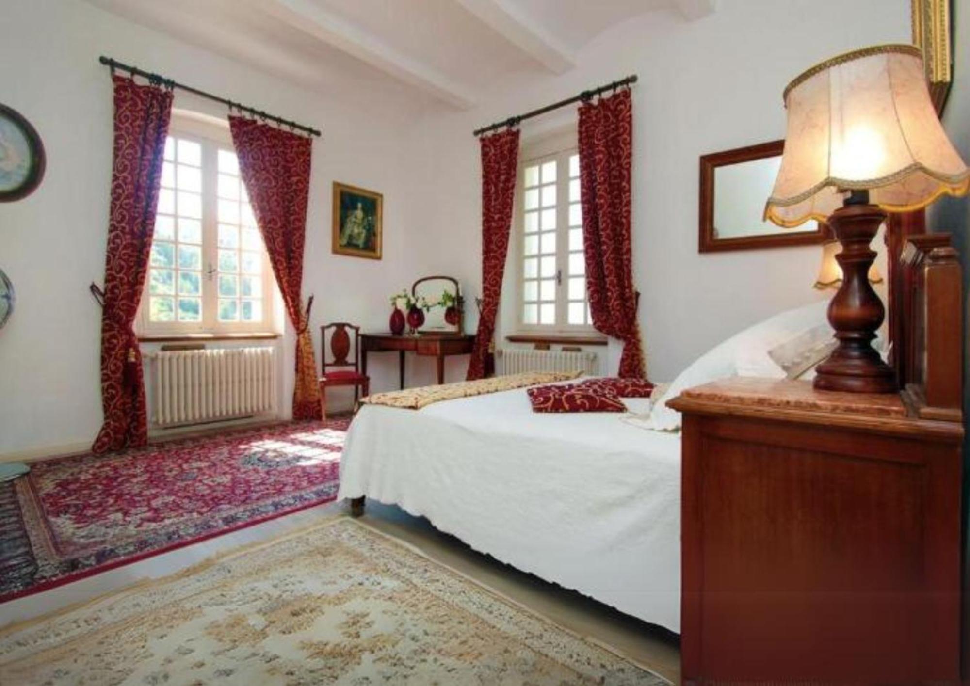 Villa Aimee Luxury Apartments With Heated Pool Vals-les-Bains Pokoj fotografie